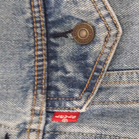 LEVI'S RELAXED FIT JACKET. - Picture 14 of 17